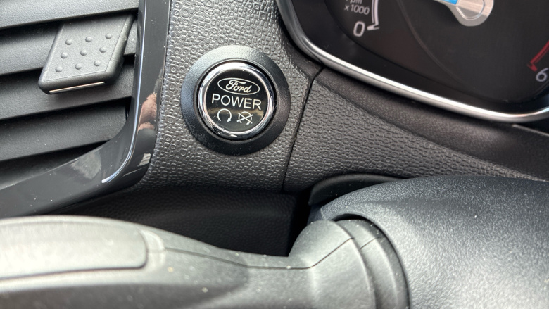 Ford EcoSport 1.5 TDCi 95 Titanium 5dr [17in] Diesel Hatchback